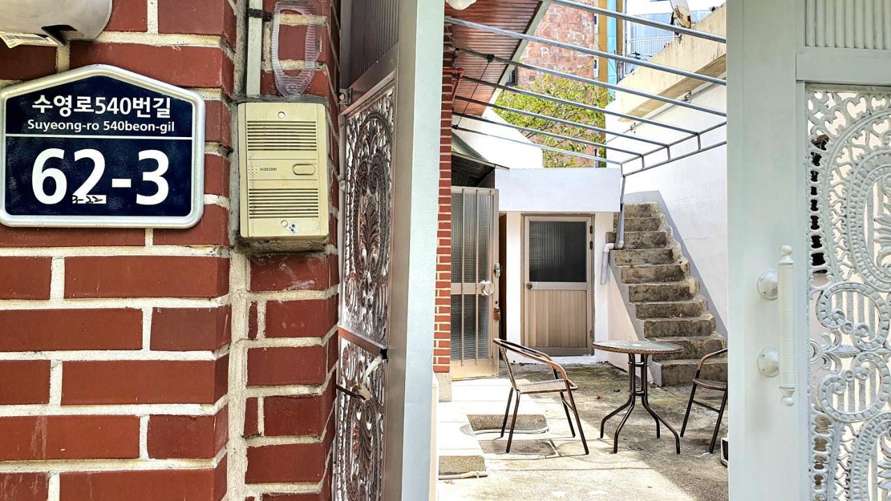 Jj House Gwangan Beach Busan Eksteriør billede